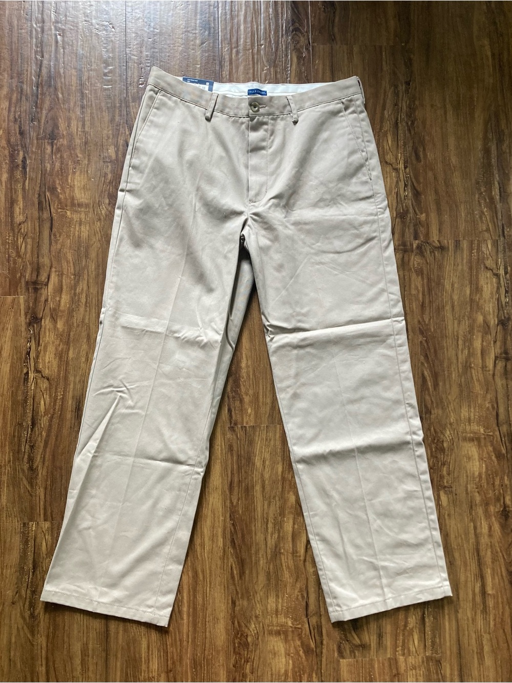 Falls Creek Men's Classic Fit Supreme Khaki Pants Size 34 x 32 NWT